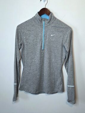 Nike Element Dri-Fit Gray 1/2 Zip Long Sleeve Running Activewear Size Small